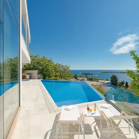 Anabel Apartamento *